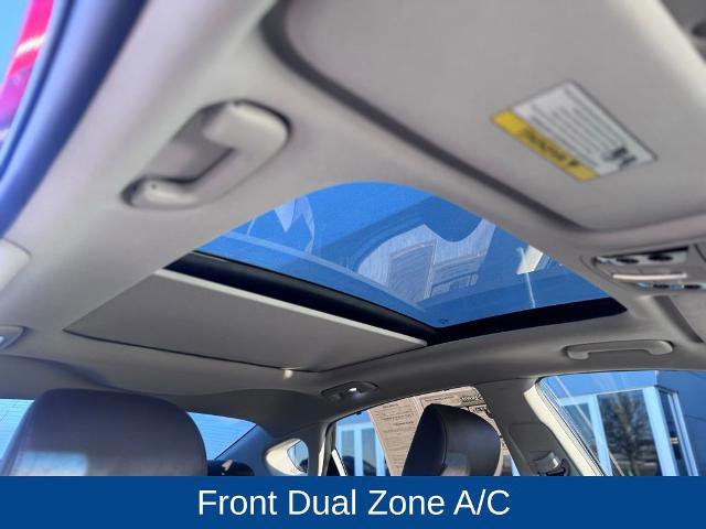 Used 2018 Kia Cadenza Limited image 23