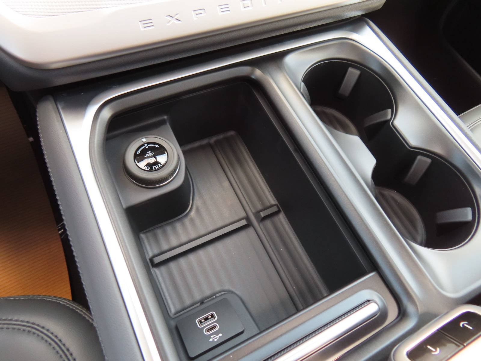 New 2026 Ford Expedition Max Active AWD/4WD image 16