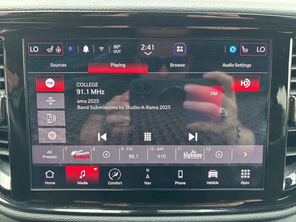 Used 2023 Dodge Durango GT image 26