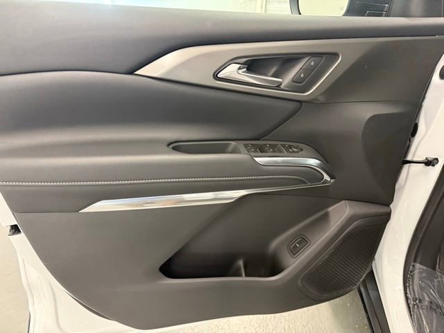 New 2026 Chevrolet Traverse LT w/ Driver Confidence Package FWD image 14