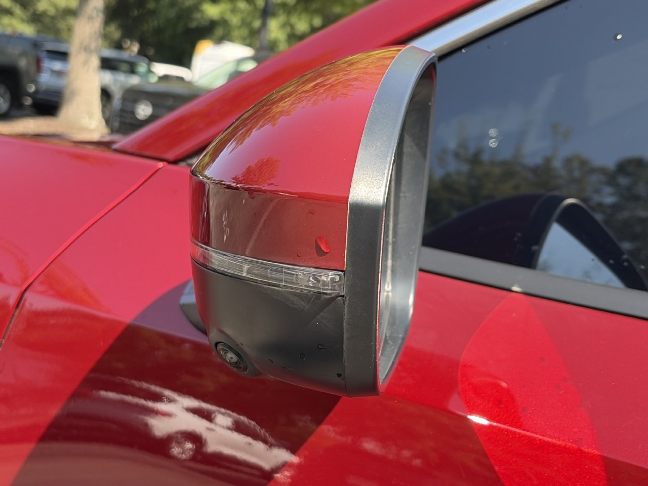 Used 2025 Nissan Kicks SR FWD image 26