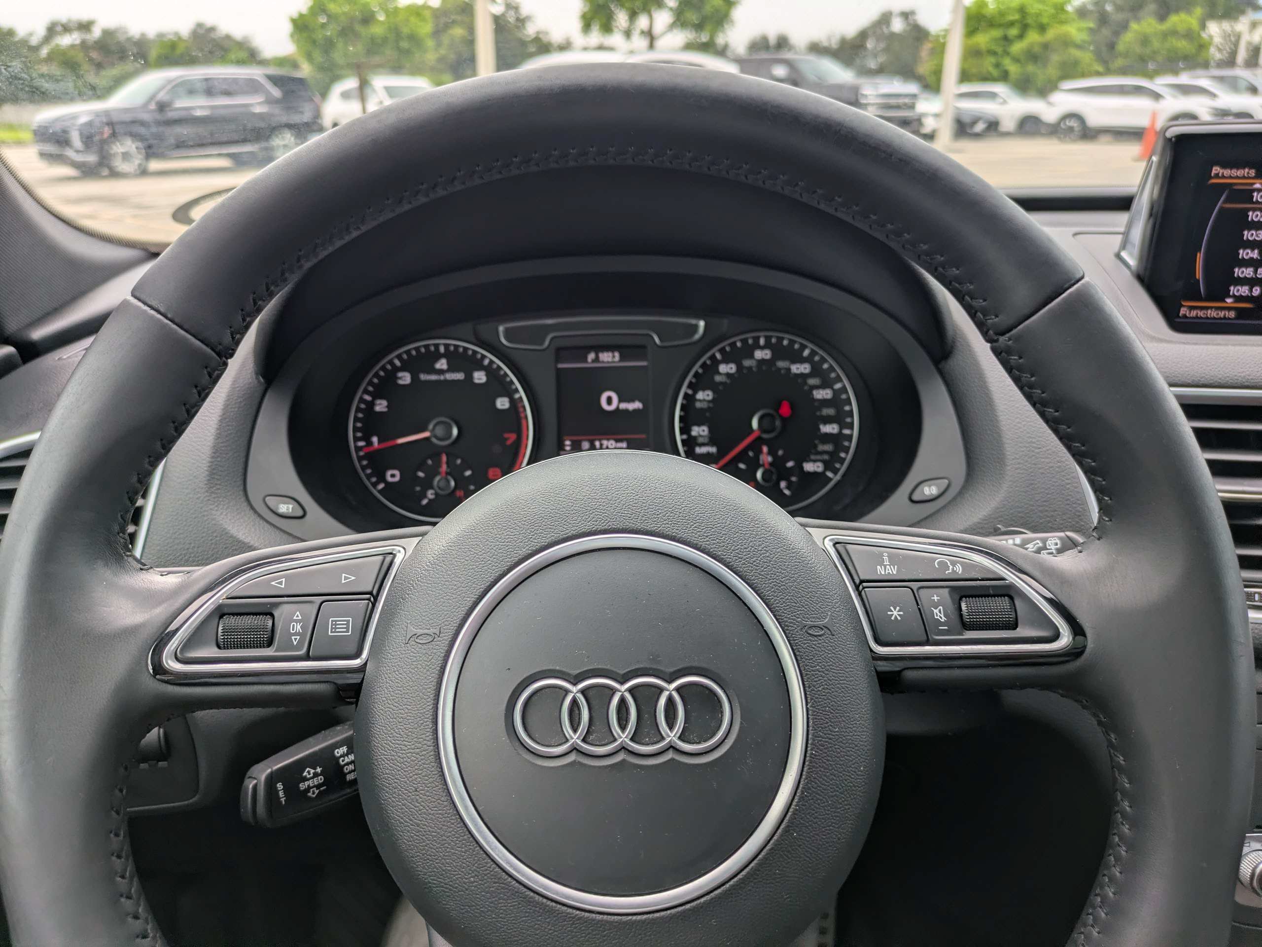 Used 2018 Audi Q3 2.0T Premium Plus AWD/4WD image 27