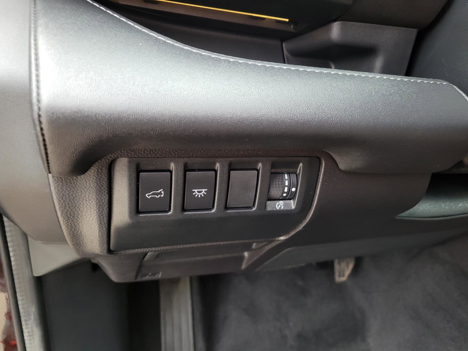 Certified 2024 Subaru Ascent Touring image 29