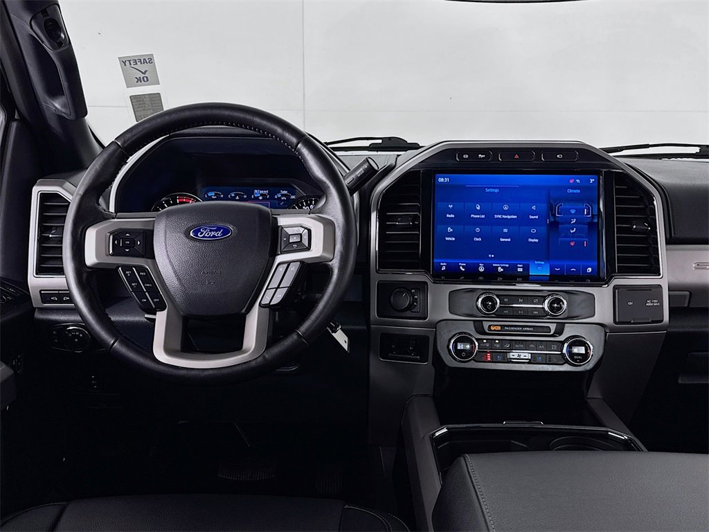 Used 2022 Ford F350 Lariat image 15
