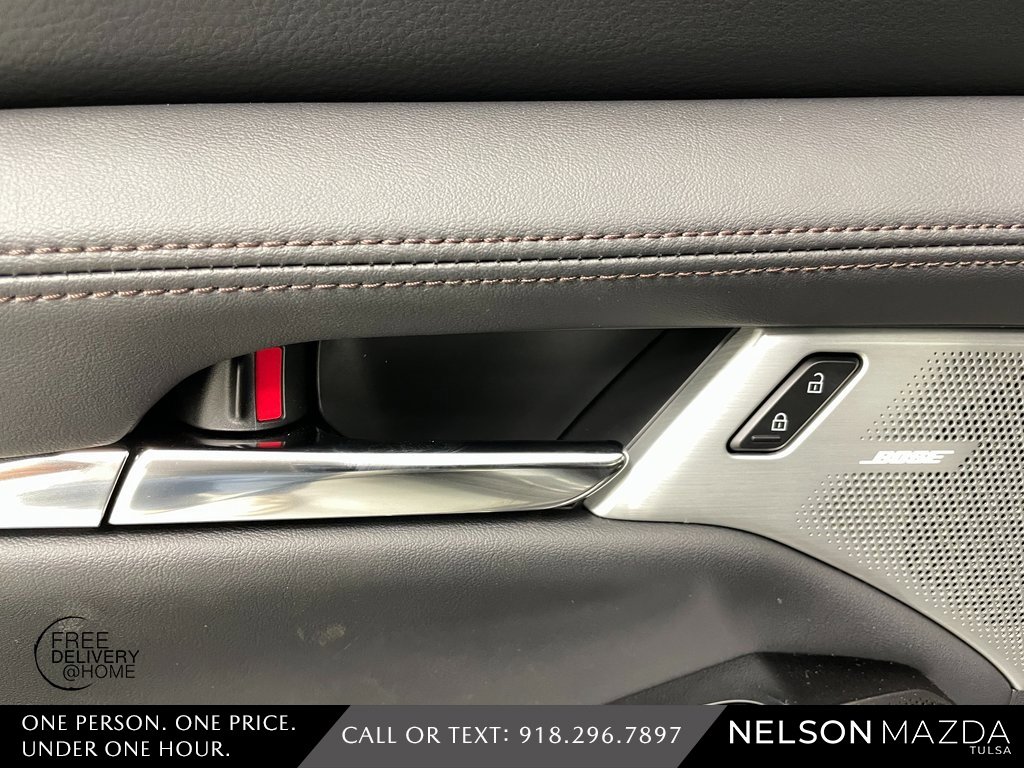 New 2026 MAZDA MAZDA3 Hatchback w/Premium Plus Pkg image 22