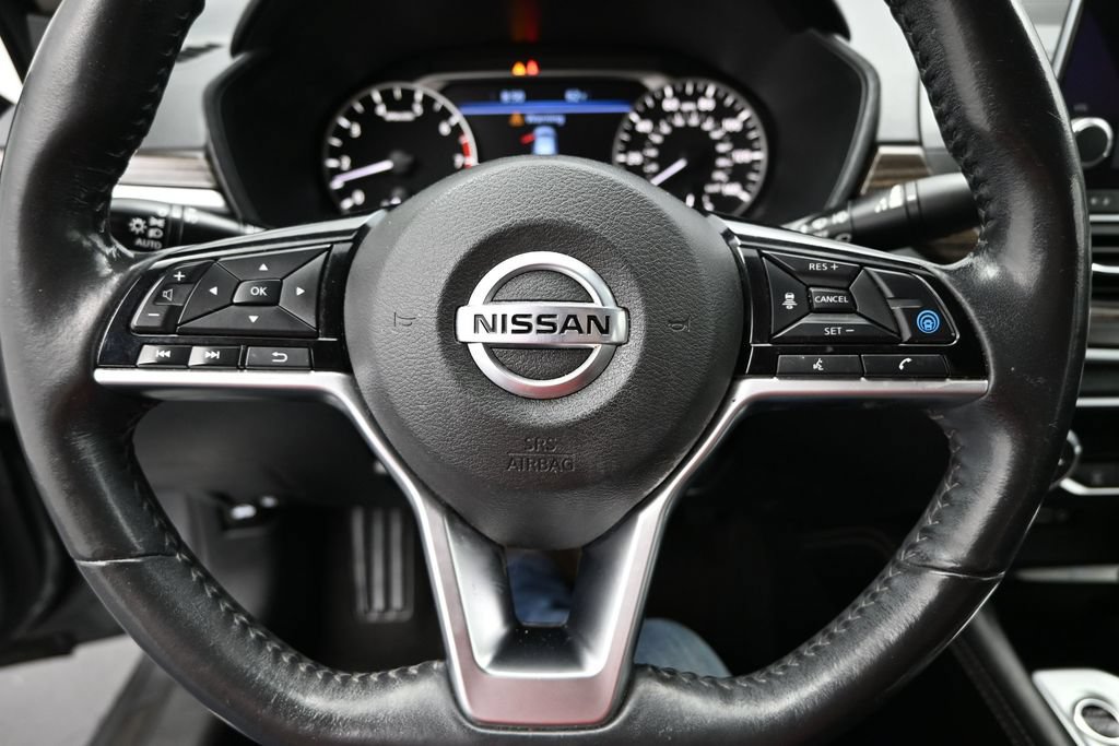 Used 2022 Nissan Altima 2.5 SL FWD image 13