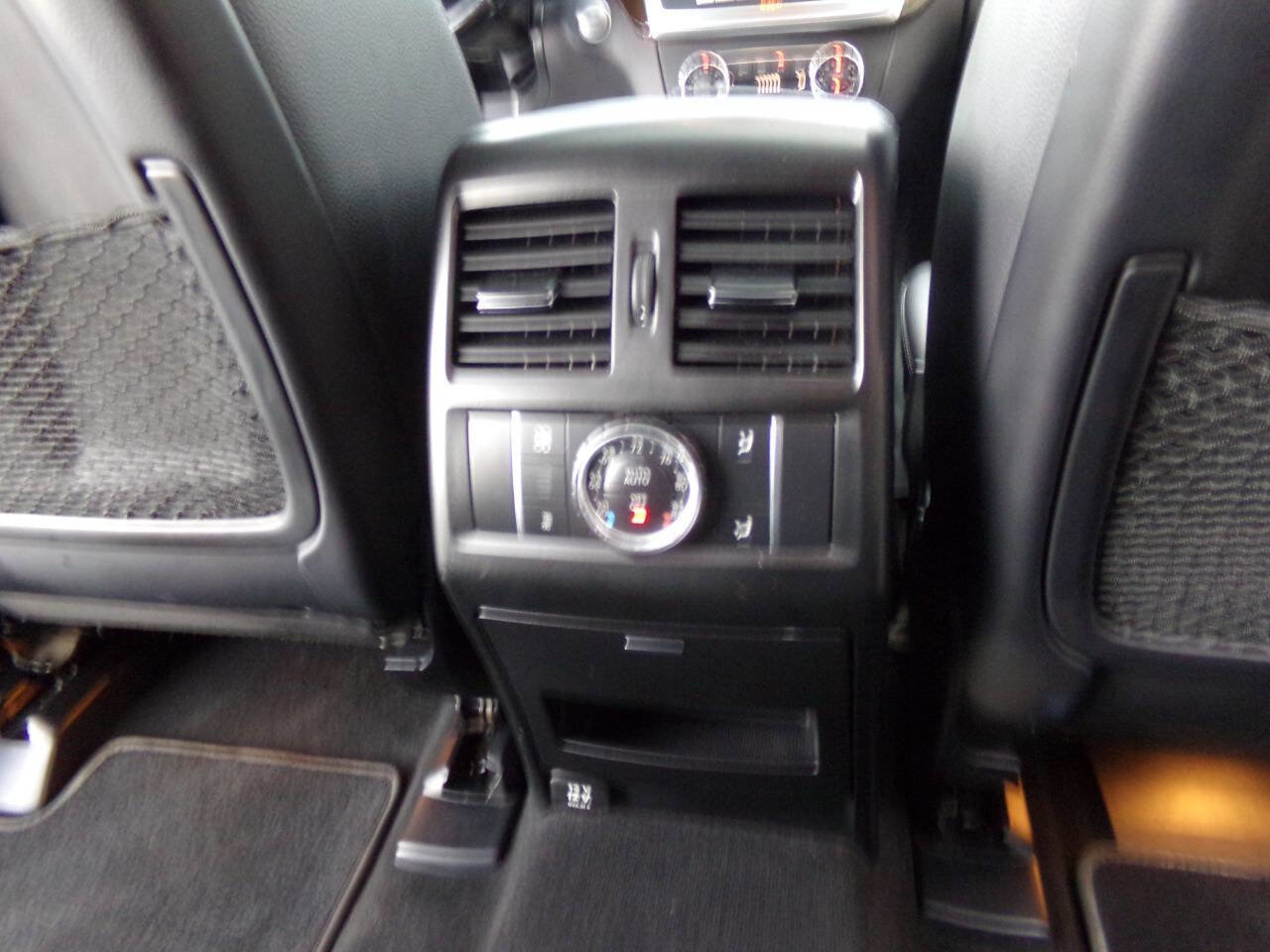 Used 2015 Mercedes-Benz GL 450 GL 450 4MATIC AWD 4dr SUV image 33