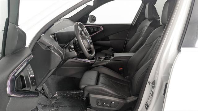 Used 2025 BMW X3 xDrive30i w/ Premium Package AWD/4WD image 14