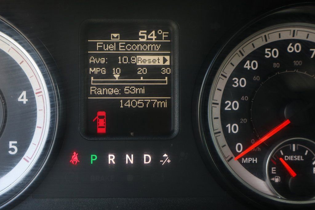 Used 2015 RAM 3500 Tradesman w/ Chrome Appearance Group image 25