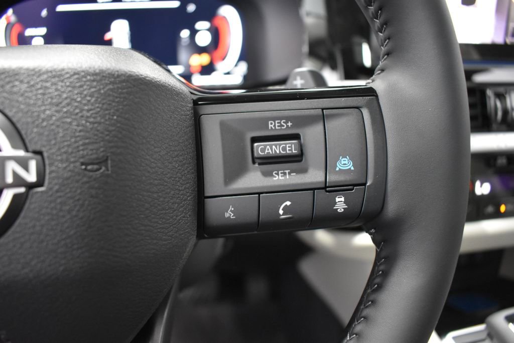 New 2026 Nissan Pathfinder SL AWD/4WD image 30