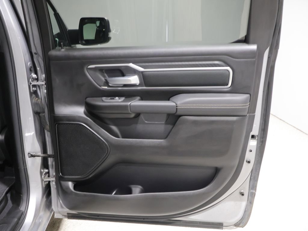 Used 2025 RAM 1500 Big Horn AWD/4WD image 22