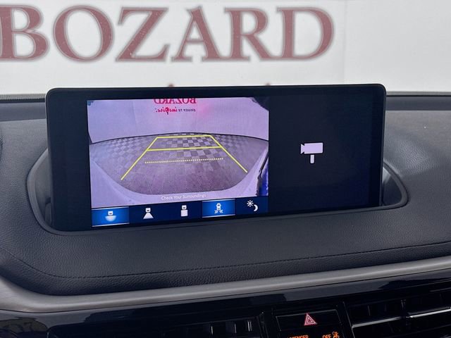 Used 2022 Acura MDX SH-AWD image 16