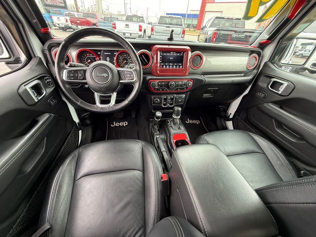 Used 2019 Jeep Wrangler Unlimited Sahara w/ Cold Weather Group image 14