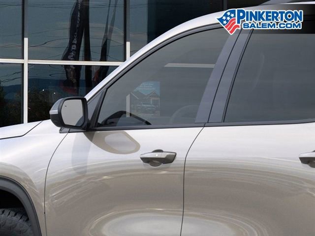 New 2026 Chevrolet Traverse Z71 image 12