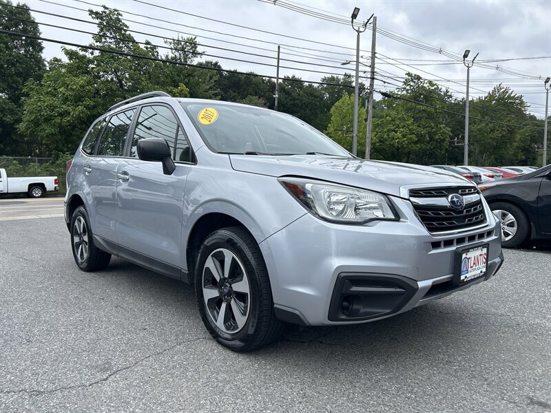 Used 2017 Subaru Forester 2.5i w/ Alloy Wheel Package AWD/4WD image 3