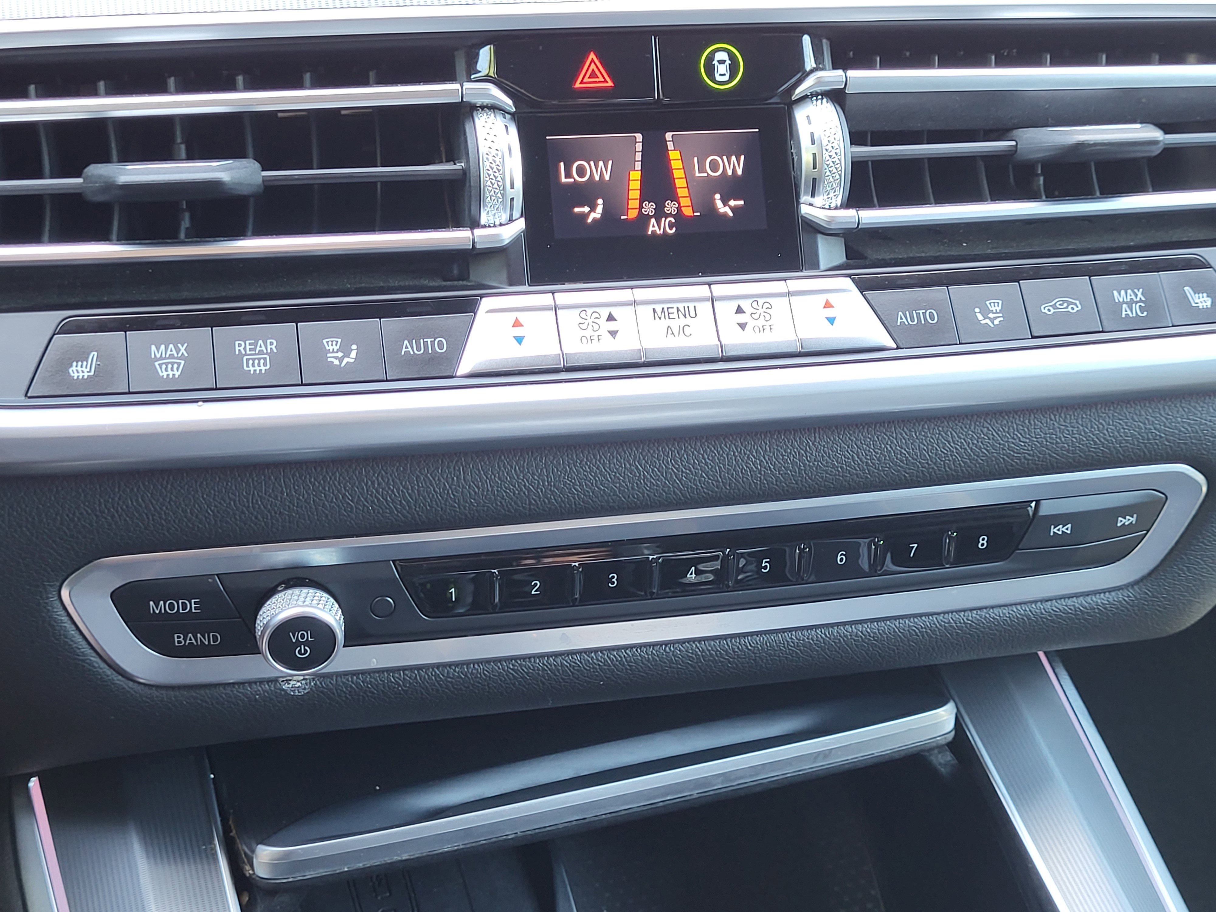 Used 2021 BMW X5 xDrive45e w/ Premium Package AWD/4WD image 30
