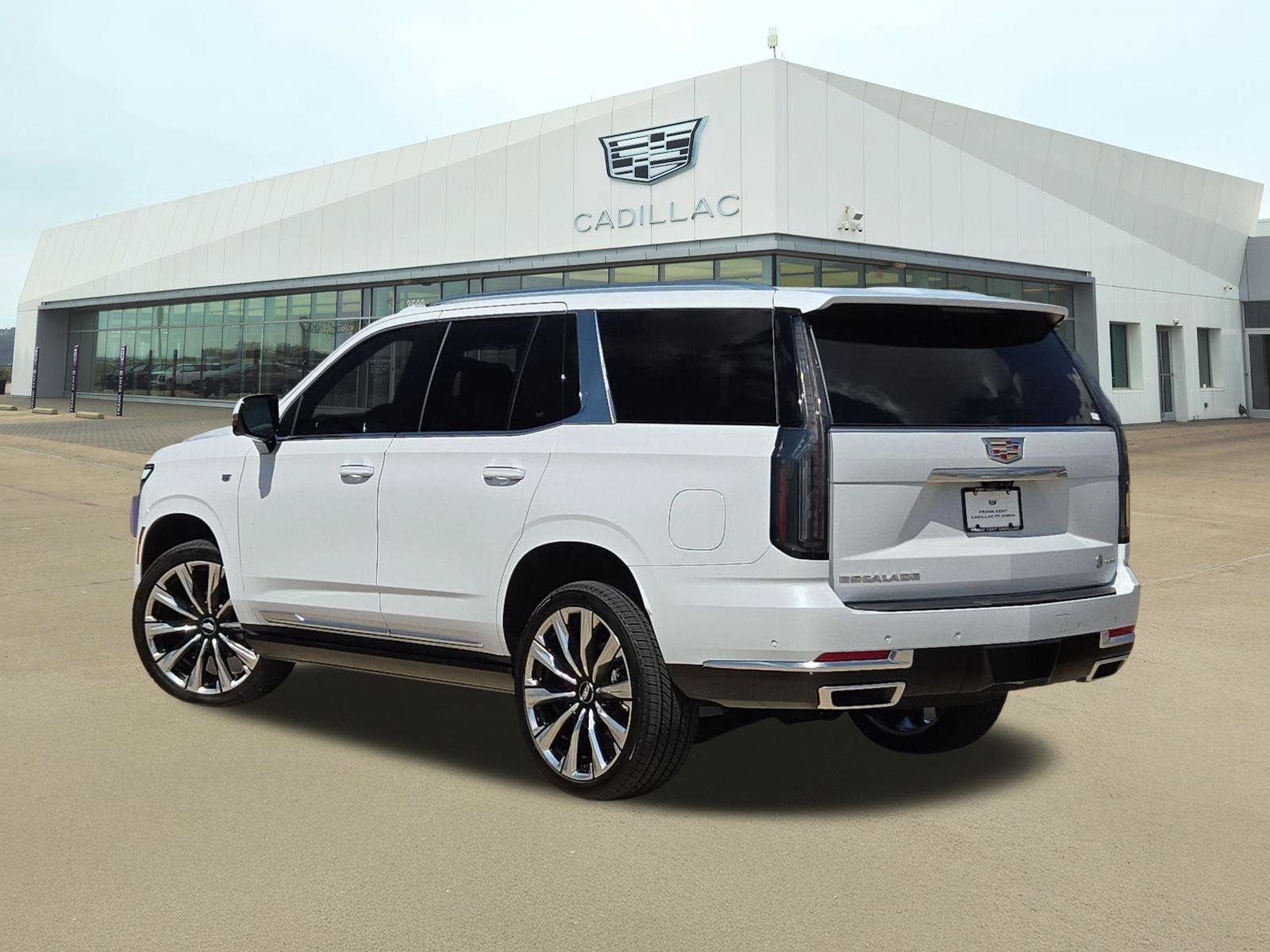 New 2026 Cadillac Escalade Luxury w/ Touring Package AWD/4WD image 4
