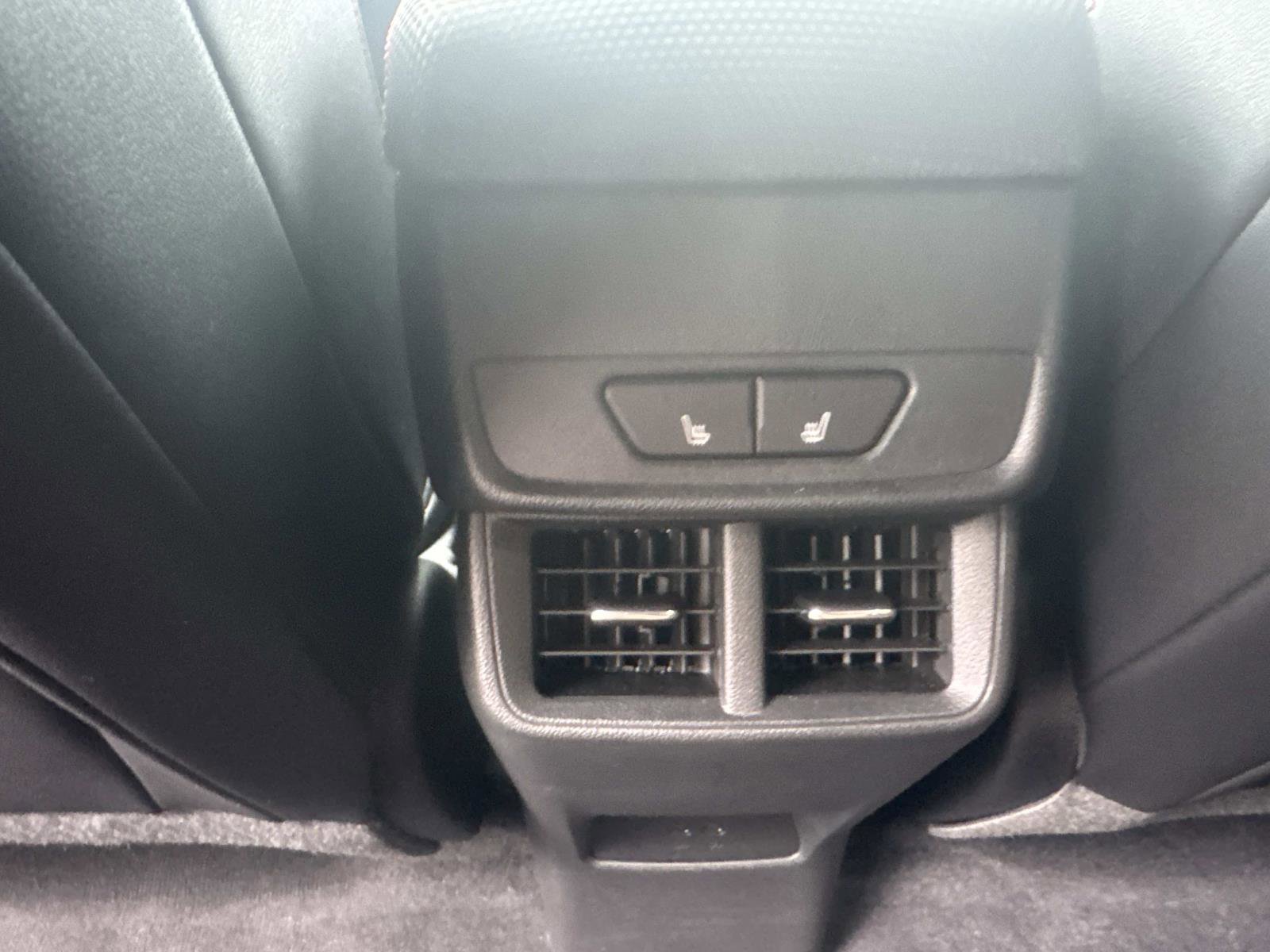 Used 2026 Chevrolet Equinox RS w/ Convenience Package III image 16