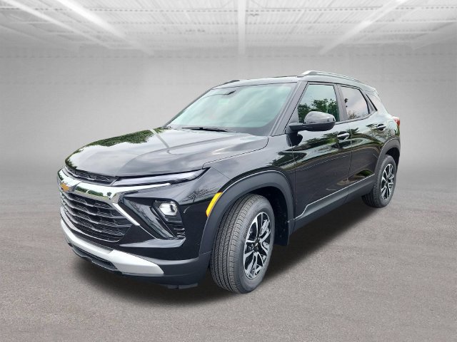 New 2026 Chevrolet TrailBlazer LT w/ Convenience Package FWD image 3