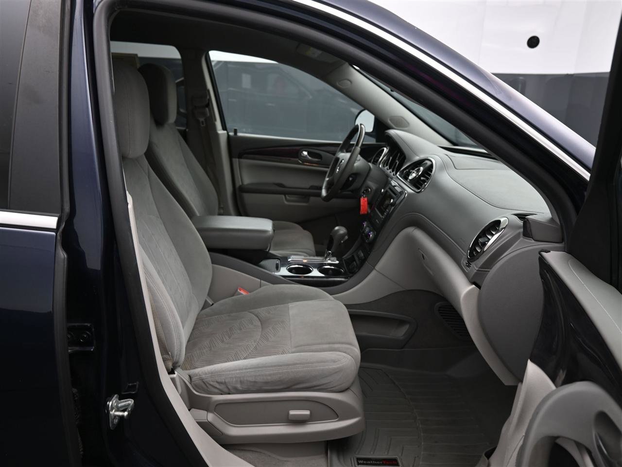 Used 2016 Buick Enclave Convenience FWD image 9