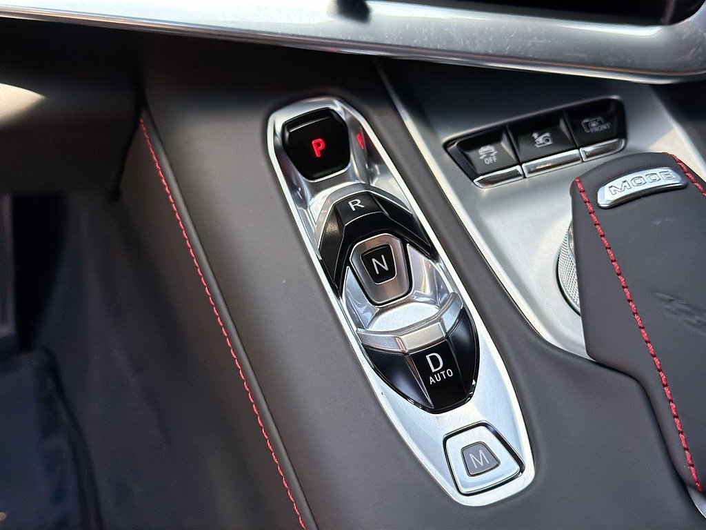 Used 2023 Chevrolet Corvette Stingray Premium Cpe w/ Z51 Performance Package RWD image 11