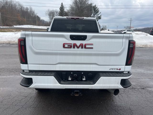 Used 2024 GMC Sierra 3500 AT4 image 7