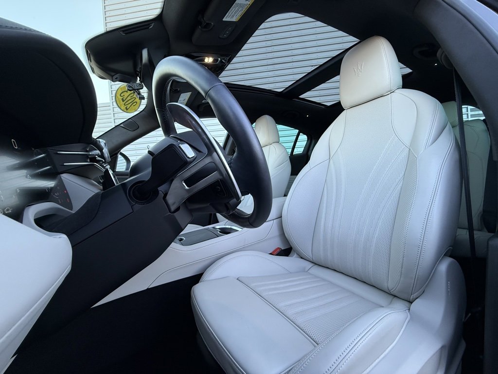 Used 2023 Maserati Grecale Modena image 4