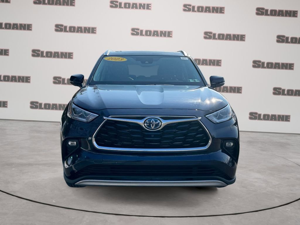 Used 2023 Toyota Highlander Platinum image 8