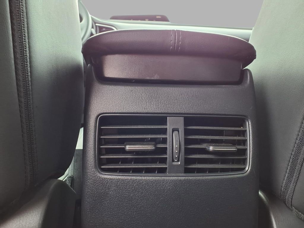 Used 2025 MAZDA CX-30 AWD 2.5 S w/ Preferred Package image 24