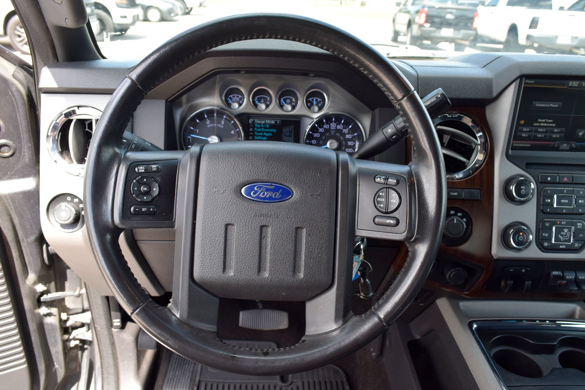 Used 2015 Ford F350 Lariat w/ Lariat Ultimate Package AWD/4WD image 6