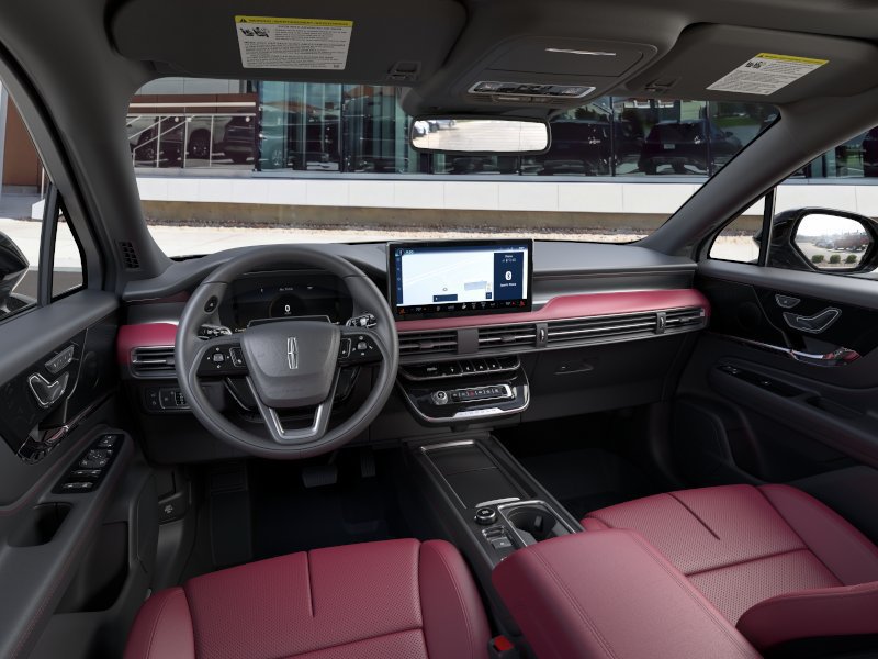 New 2025 Lincoln Corsair Grand Touring w/ Jet Appearance Package AWD/4WD image 9
