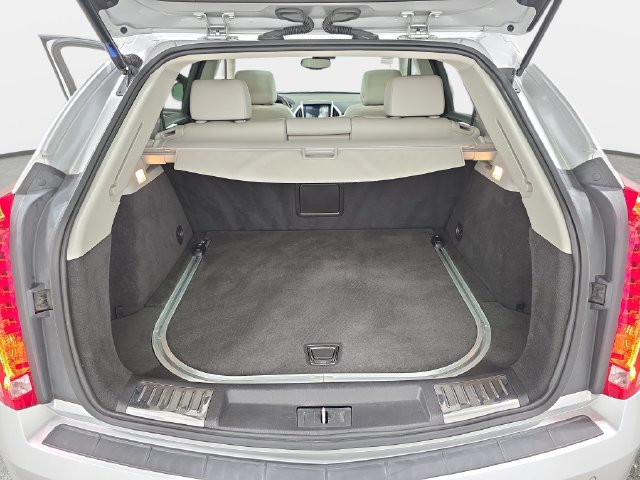 Used 2015 Cadillac SRX Luxury w/ Driver Awareness Package AWD/4WD image 34