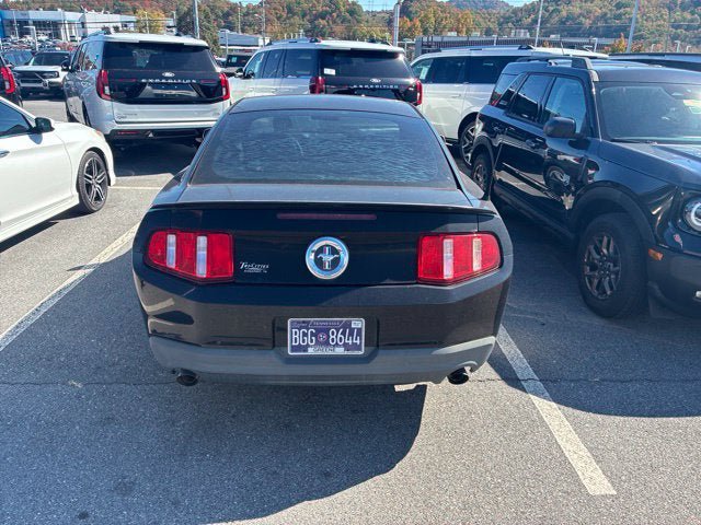Used 2012 Ford Mustang Coupe RWD image 9