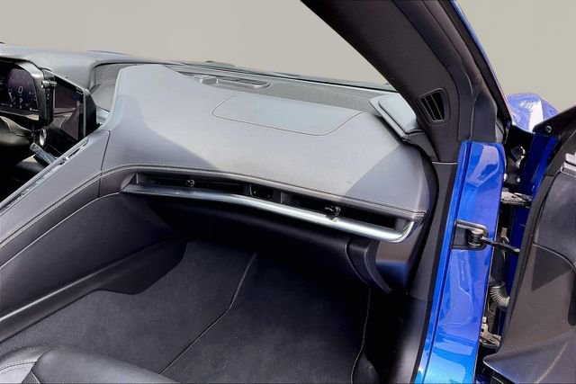 Used 2020 Chevrolet Corvette Stingray Preferred Cpe w/ 2LT Preferred Equipment Group RWD image 16