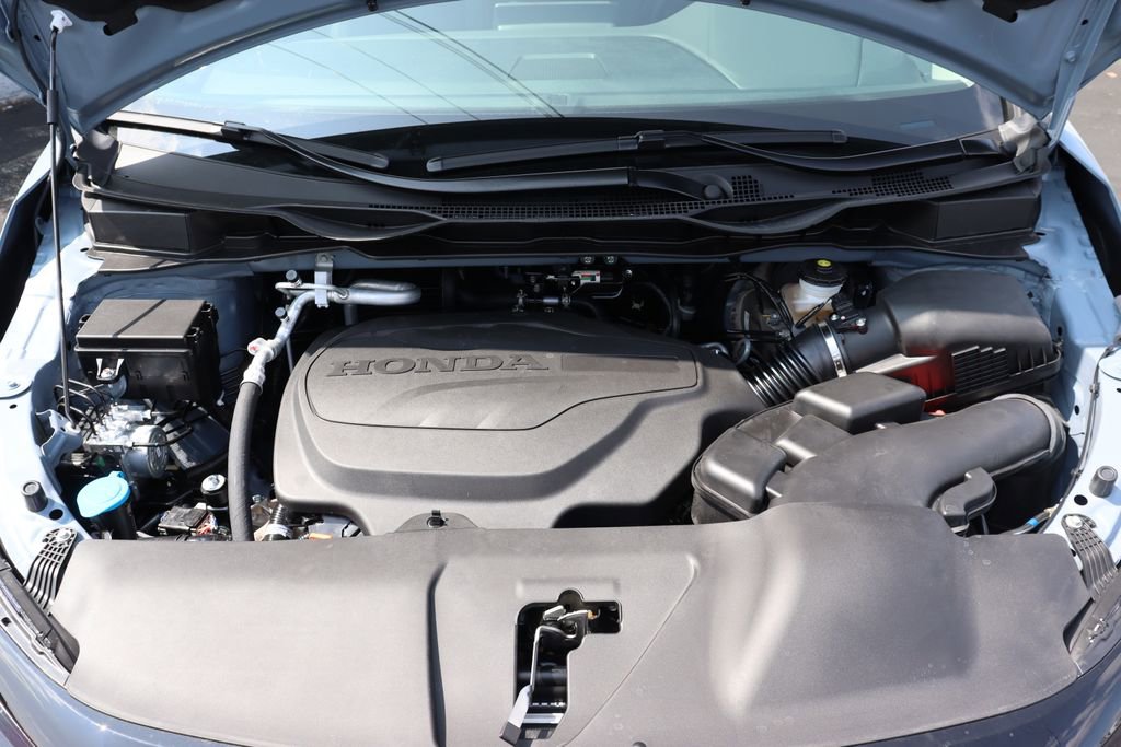 Certified 2026 Honda Odyssey Elite image 37