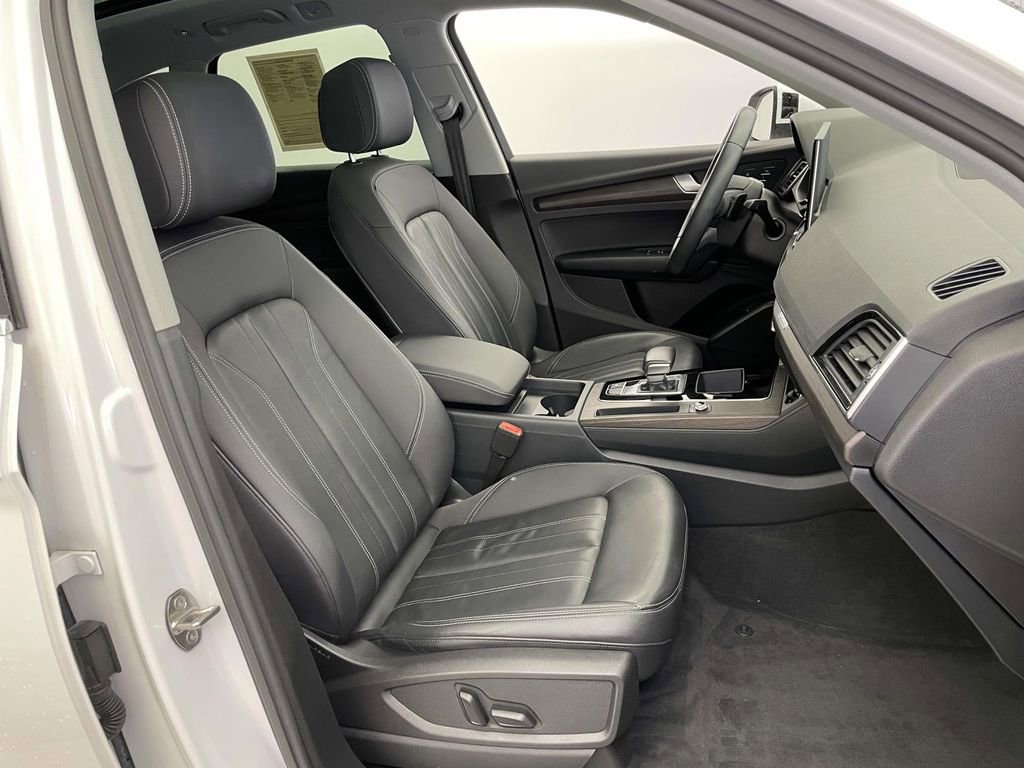 Certified 2023 Audi Q5 2.0T Premium w/ Convenience Package AWD/4WD image 23