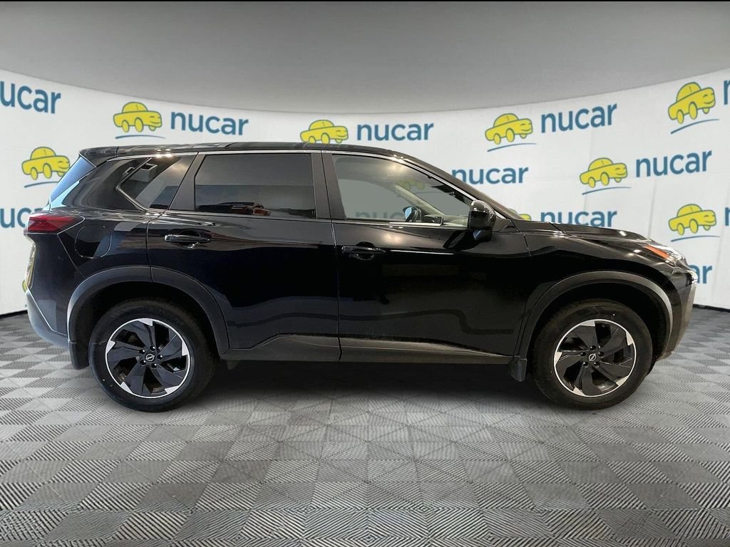 Used 2023 Nissan Rogue SV AWD/4WD image 8