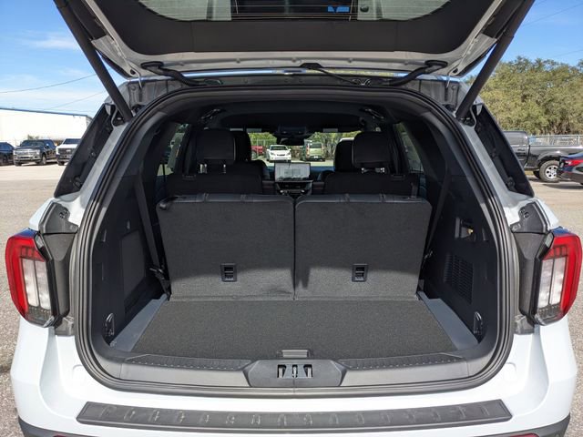 New 2026 Ford Explorer ST RWD image 12