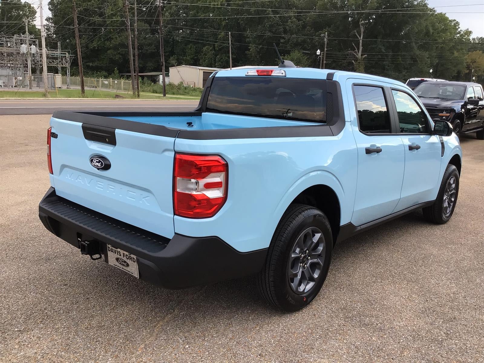 New 2026 Ford Maverick XLT w/ XLT Luxury Package FWD image 10
