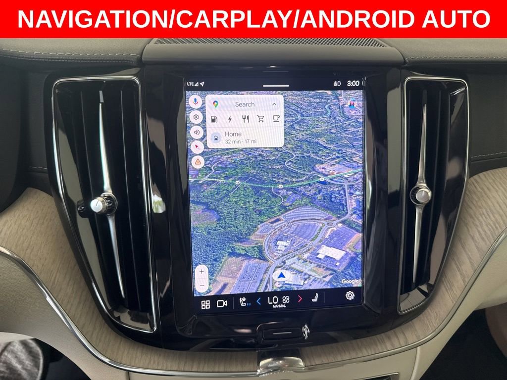 Used 2022 Volvo XC60 T8 Inscription w/ Advanced Package image 12