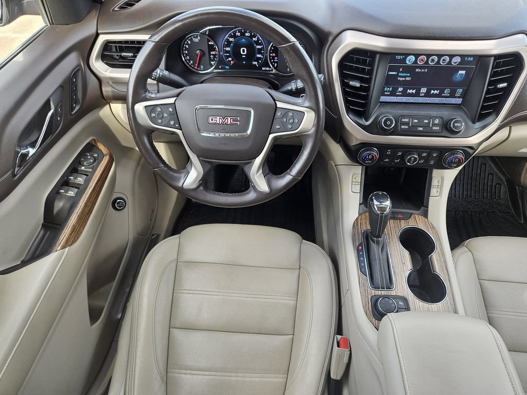 Used 2019 GMC Acadia Denali w/ Technology Package AWD/4WD image 33