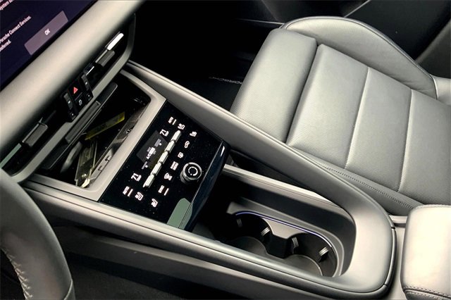 Certified 2024 Porsche Macan 4 Electric image 36