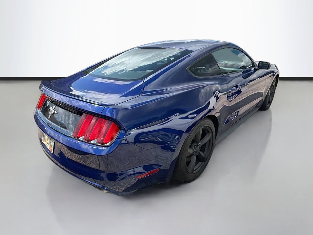 Used 2016 Ford Mustang Coupe w/ Equipment Group 051A RWD image 8