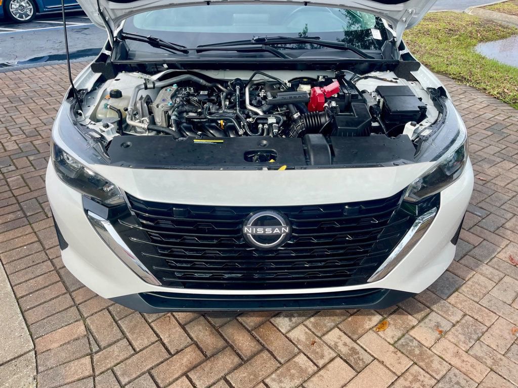 Used 2024 Nissan Sentra SV FWD image 15