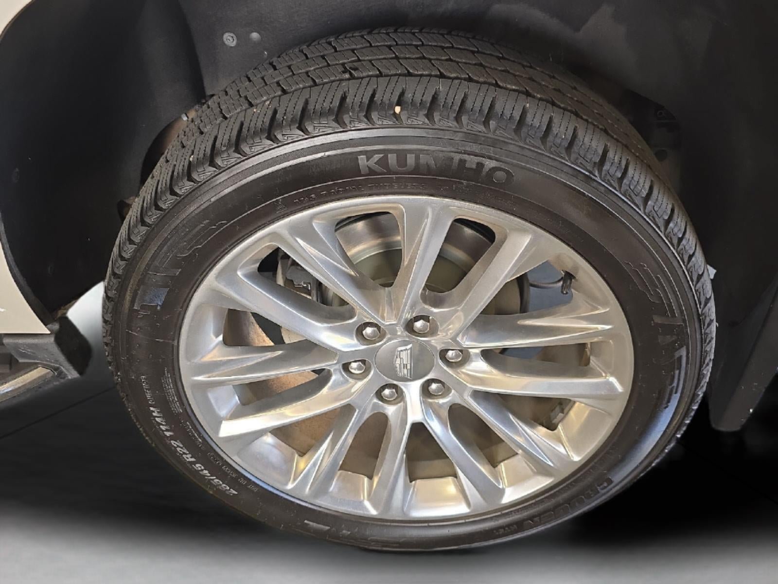 Used 2018 Cadillac Escalade Premium Luxury AWD/4WD image 23