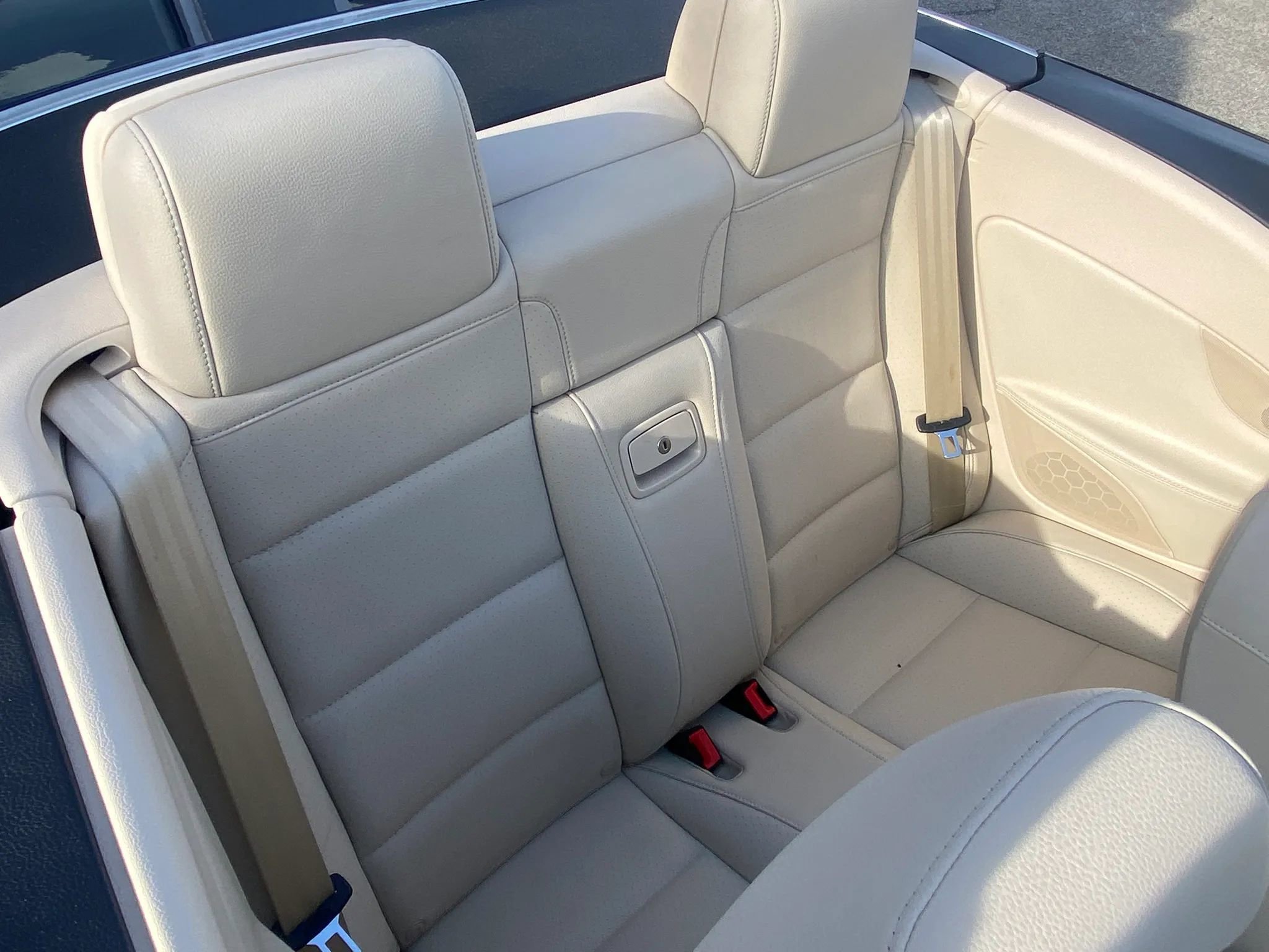 Used 2009 Volkswagen Eos Komfort image 7