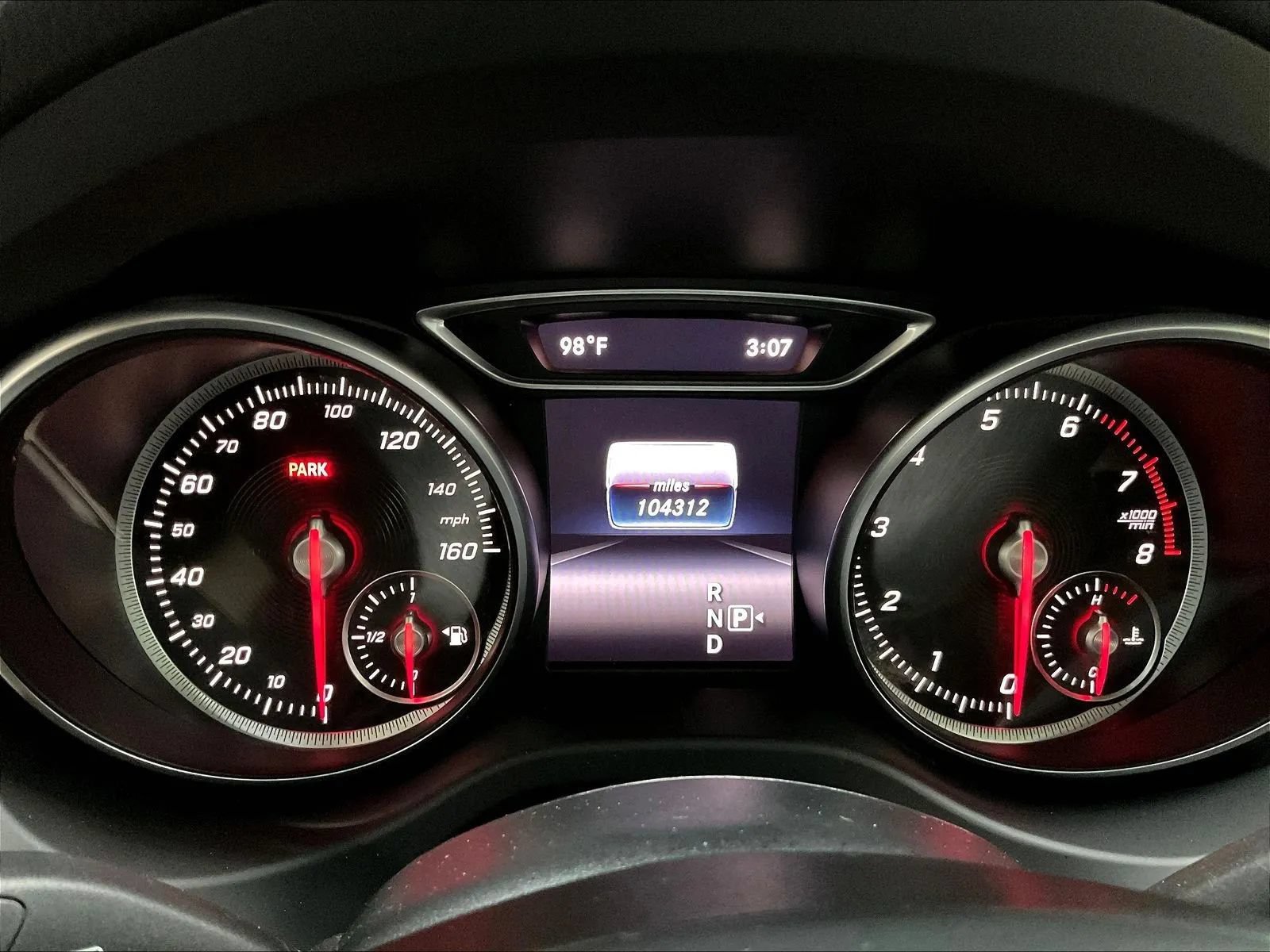 Used 2017 Mercedes-Benz CLA 250 image 32
