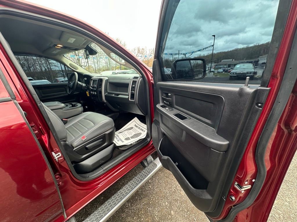Used 2016 RAM 2500 Tradesman w/ Chrome Appearance Group AWD/4WD image 26
