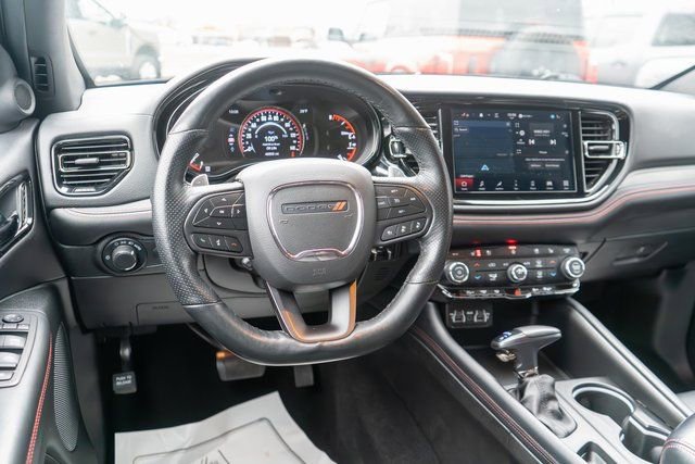 Used 2024 Dodge Durango GT image 15