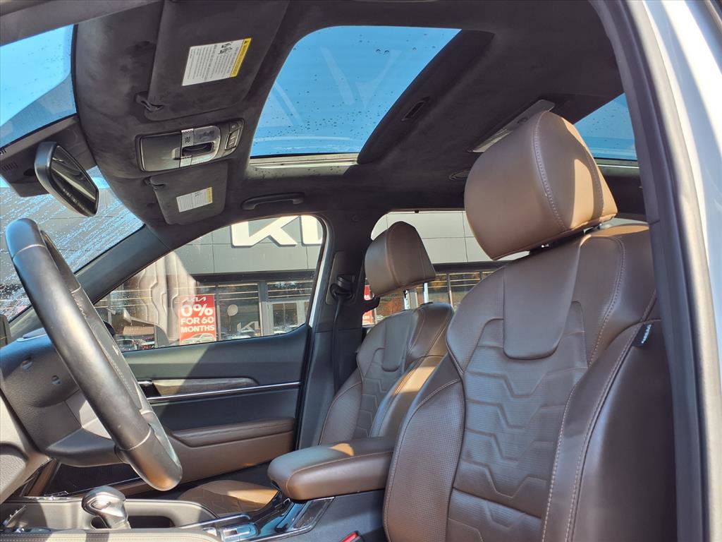 Used 2022 Kia Telluride SX w/ SX Prestige Package image 7